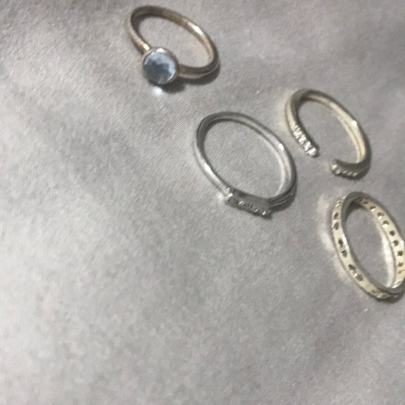 Jewelry bundle - Picture 4 of 9